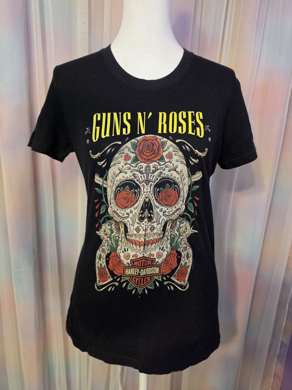 Harley-Davidson Black Women’s T-shirt Colorful Sugar Skull and Roses Size Medium
